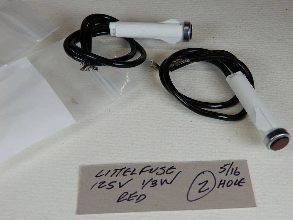 Лампы панельные Littelfuse красные прессовые (5/16 отверстия) (2) 125 В 1/3 Вт - Изображение 3 из 3