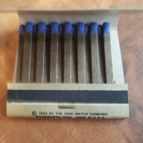 4 Matchbooks Ohio Blue Tip Horse Buggy Dalmatian Dogs Flowers Farmcore Western  - Picture 5 of 9