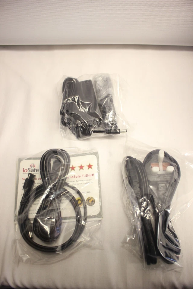 IOSAFE SOLO PRO 2TB USB 2.0 eSATA FIREPROOF & WATERPROOF EXTERNAL HARD DRIVE - Image 2 of 4