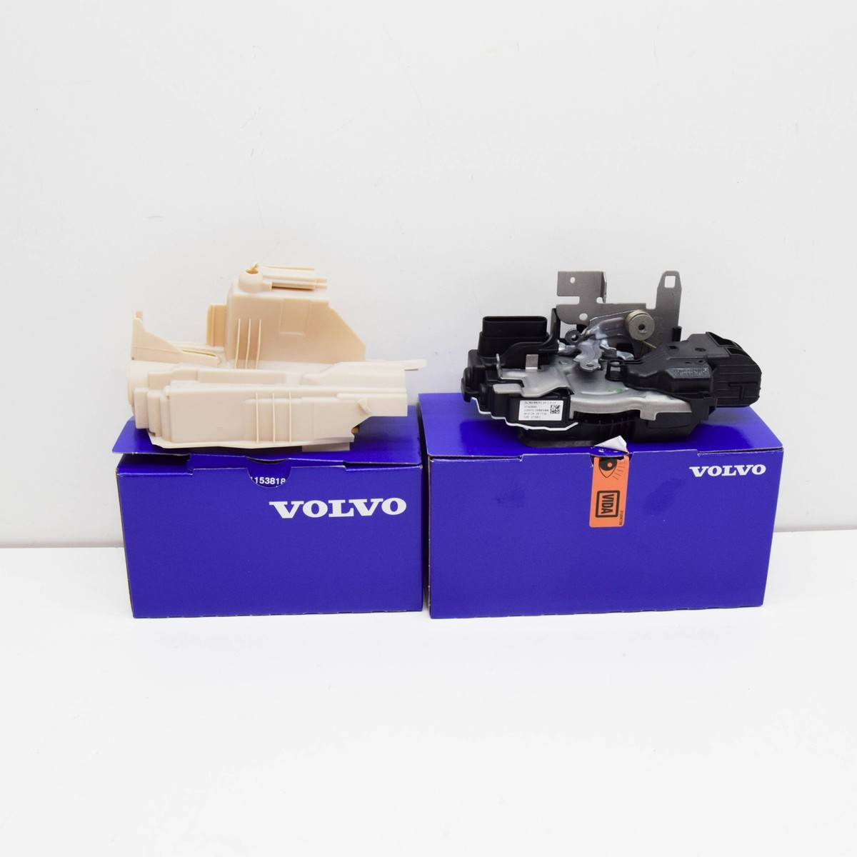 VOLVO XC90 MK2 Rear Right Door Lock Kit 32310873 NEW GENUINE | eBay