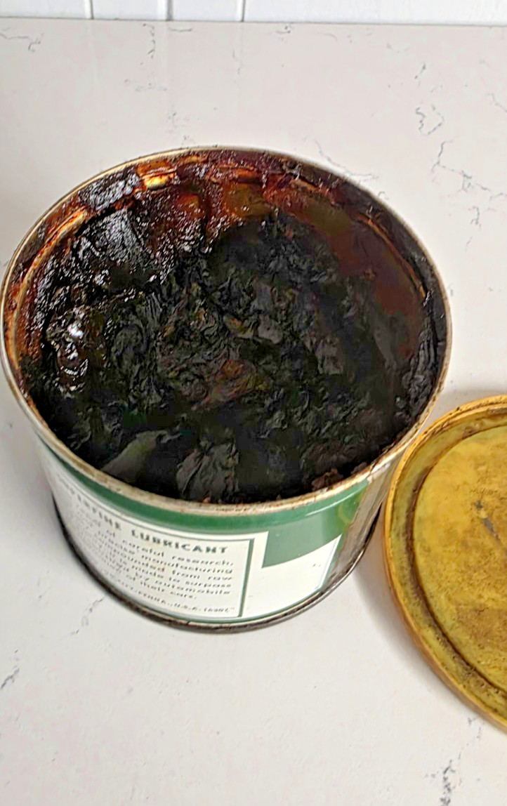 Vintage Quaker State Wheel Bearing Lubricant Can 1 Lb-1/2 Full