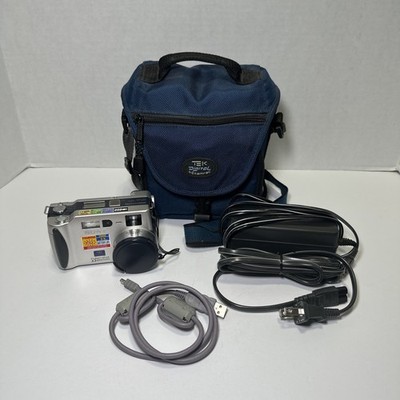 Sony Cyber-Shot DSC-S70 3MP Camera  Batteries Charger, Cords, Case
