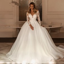 Scoop Neck Wedding Dresses Lace Appliques Pleat Long Sleeves A-line Bride Gown