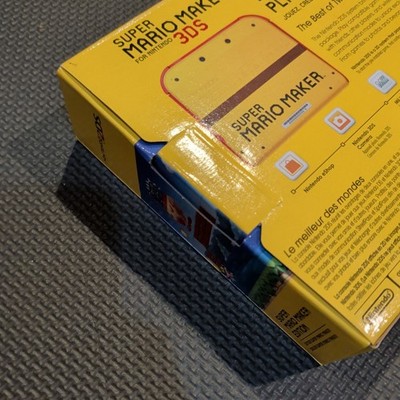 Nintendo 2DS Super Mario Maker for Nintendo 3DS Bundle - Yellow