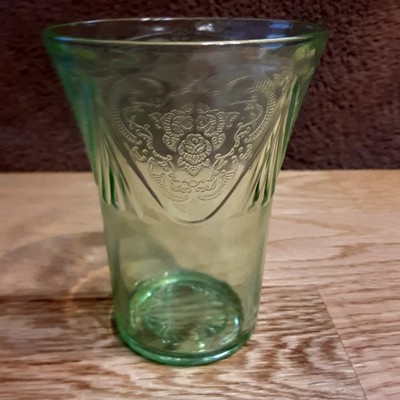 Vintage Hazel Atlas, Green, Royal Lace 8oz Tumbler *This does have a chip