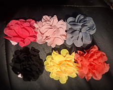 Girls Fabric Flower Hair Clip Set Lot of 12 Multicolor Casual Party