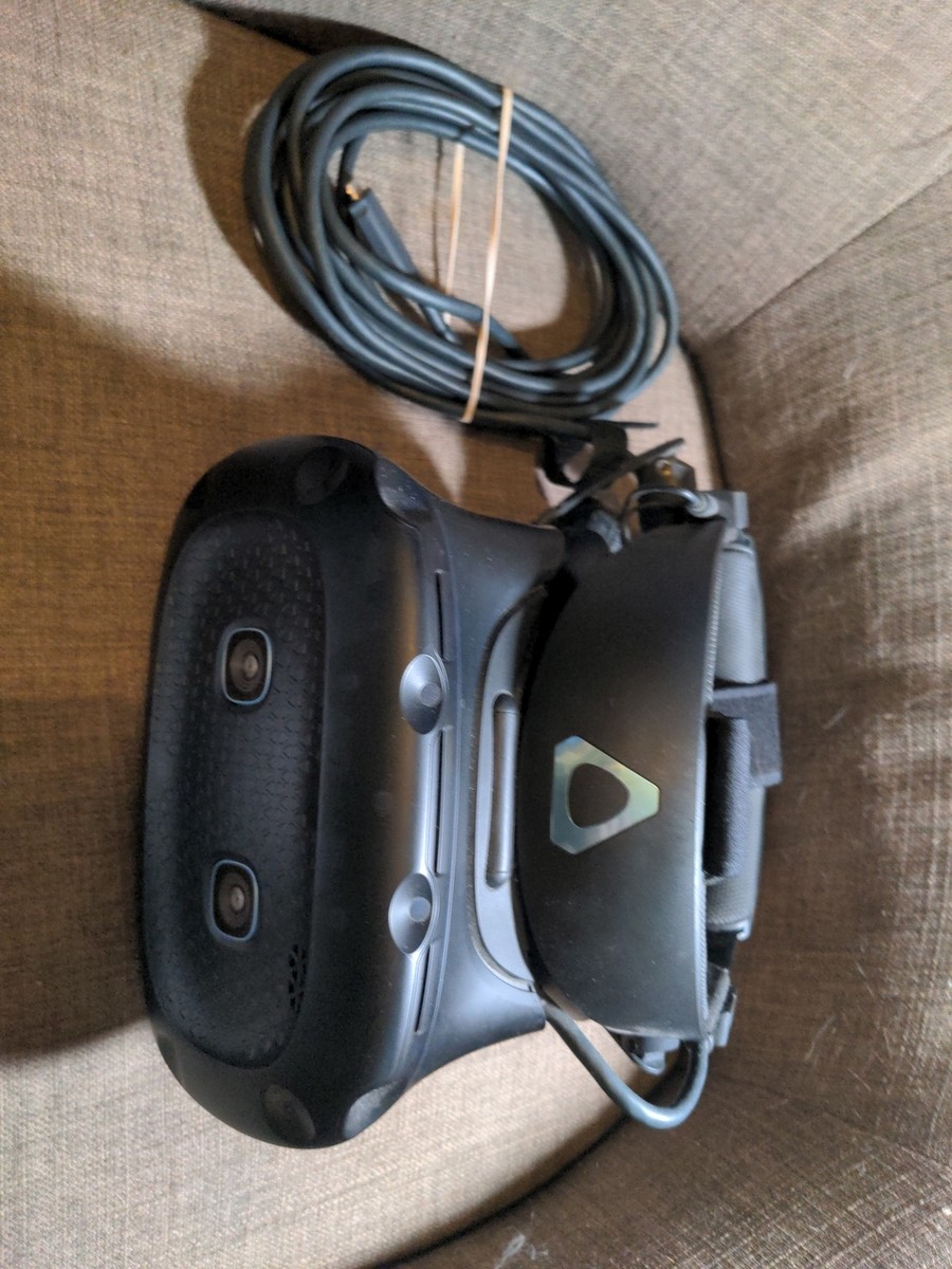 HTC VIVE Cosmos Elite VR Headset - PC VR Wired Head Mounted