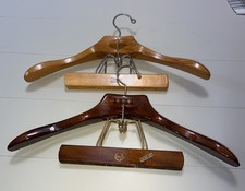 Lot Of 2 VINTAGE Wood SETWELL  WALKER HEAVY DUTY Wooden SUIT HANGERS 14k Gold