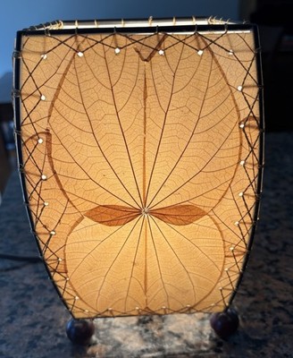 EANGEE Square Table Lamp Fossilized Alibangbang Leaves Wood Feet Accent Ambiance