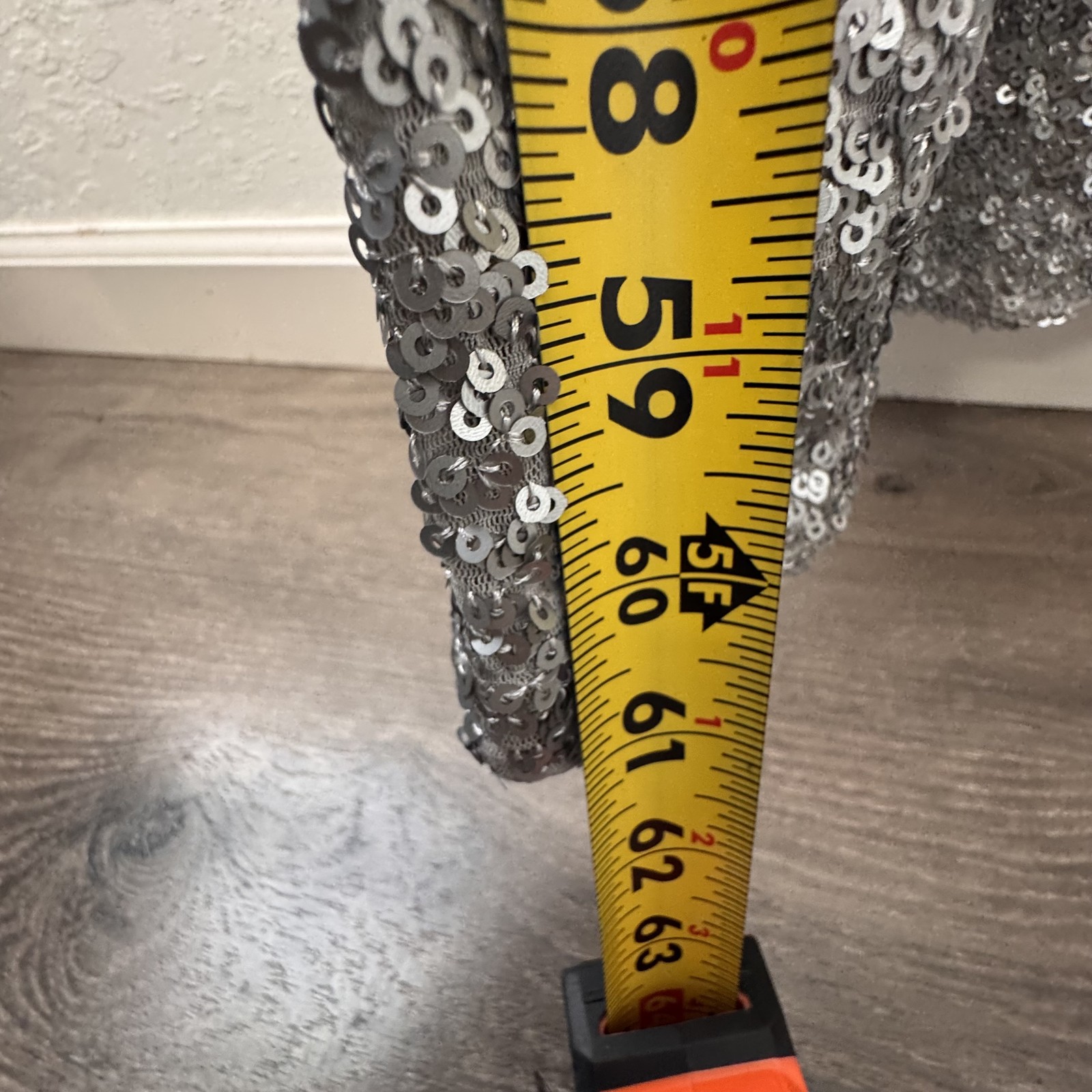 Belle Badgley Mischka Dress Womens 6 Silver Sequin V Neck Evening Maxi Gown