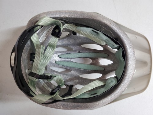 Giro Skyla White & TEal Womens Cycling 50-57 cm 284g Model G151Y Adjustable NICE - Picture 5 of 5