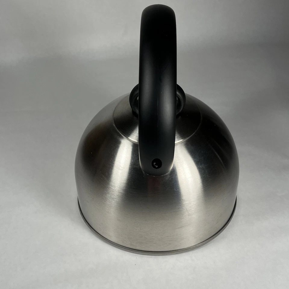 Stainless Steel Cuisinart WHISTLING Tea Kettle w/Black Handle - 2 Quart - Image 3 of 4