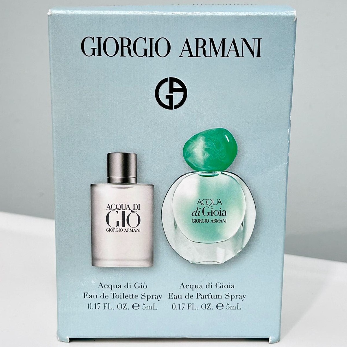 Armani 香水2個セット アルマーニ ビューティ」が5種のミニサイズ香水セット＆3種の