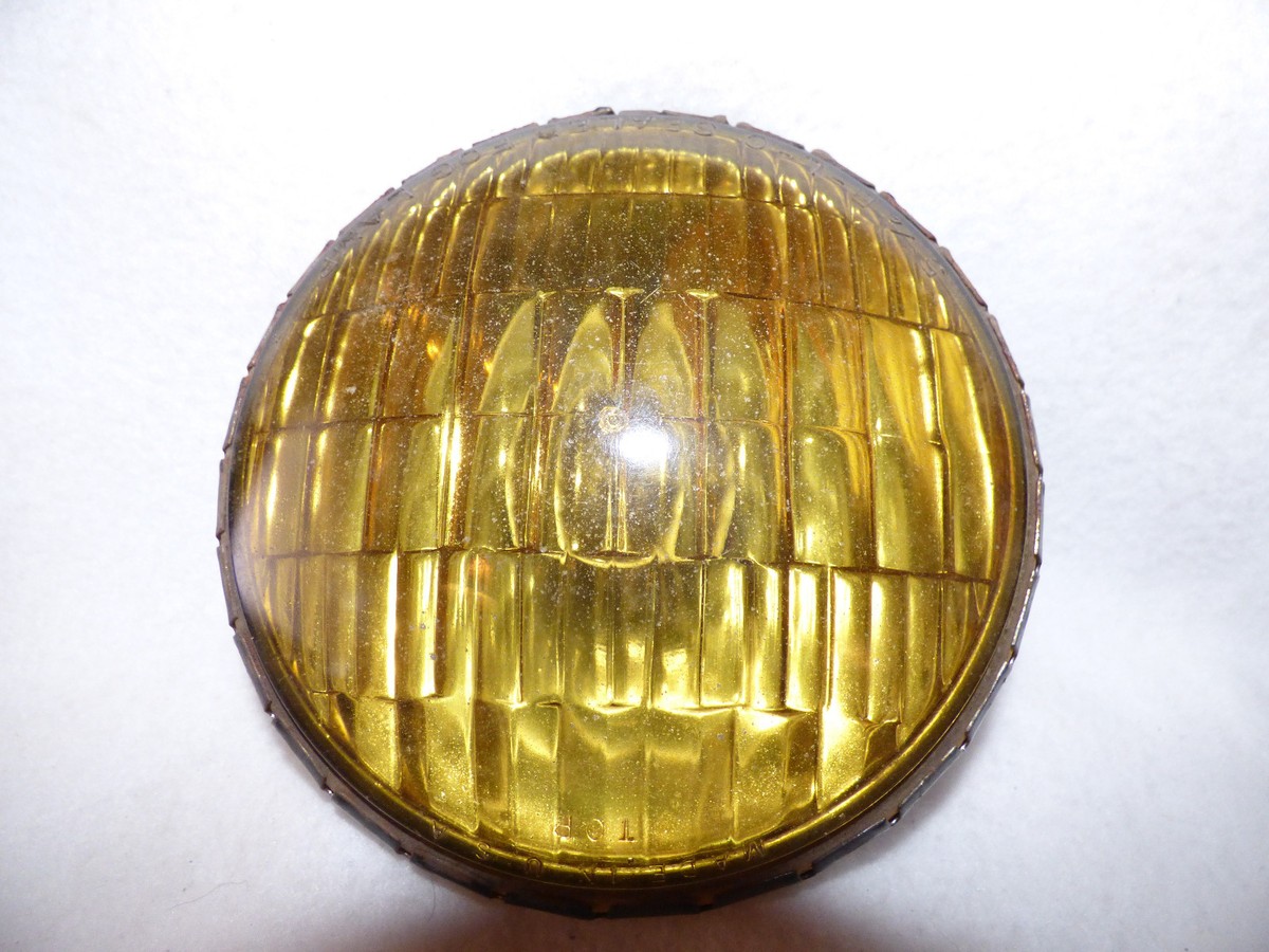Harley-Davidson 5 3/4 Inches Yellow Sealed Beam 6 Volt Headlight