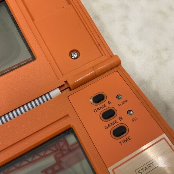 Nintendo Game And Watch Donkey Kong DK-52 Handheld Electronic Game