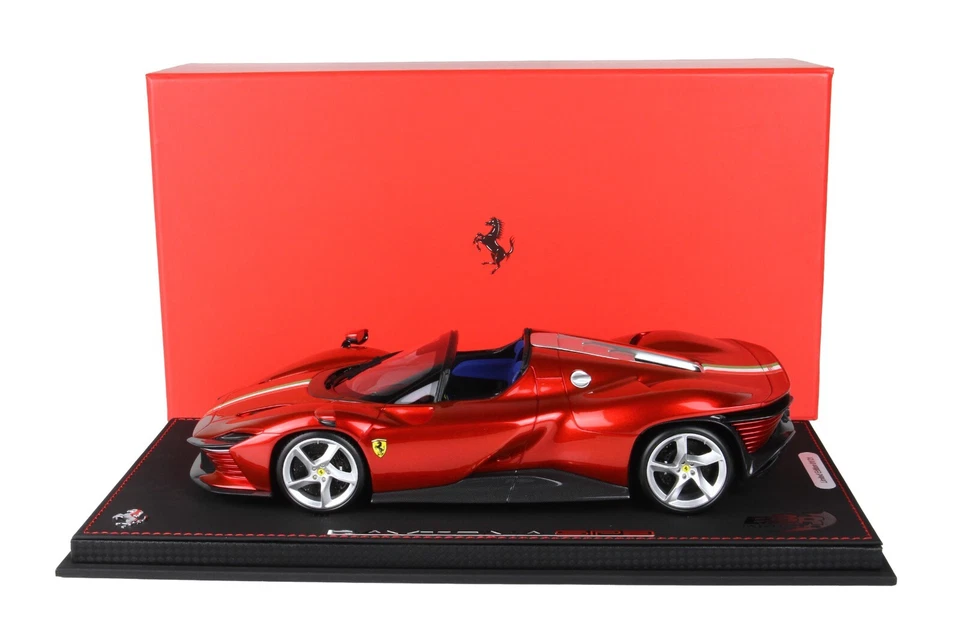 BBR Ferrari Daytona SP3 Icona Rojo Metálico Magma Italia Raya - Limitado 21 piezas 1/18 Foto 3 de 4