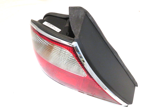 Drivers Left Side Tail Tamp Fits Jaguar XJ8 Vanden Plas VDP 1998-2003 LNC4901CB - Picture 2 of 11