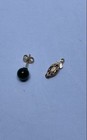14K Yellow Gold Scrap Jewelry Lot 0.8g Single Gemstone Earring Filigree Clasp — photo 1