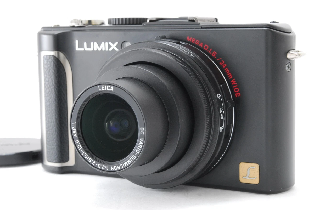 Panasonic DMC-LX3 シルバー バッテリー3個付き Panasonic DMC-LX3 シルバー バッテリー3個付き Panasonic DMC-LX3