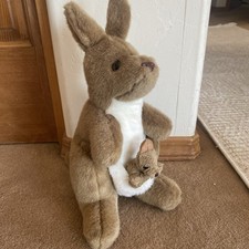 Aussie Bush Toys Kangaroo Plush Stuffed Animal w/removable Baby Joey, Soft 14"