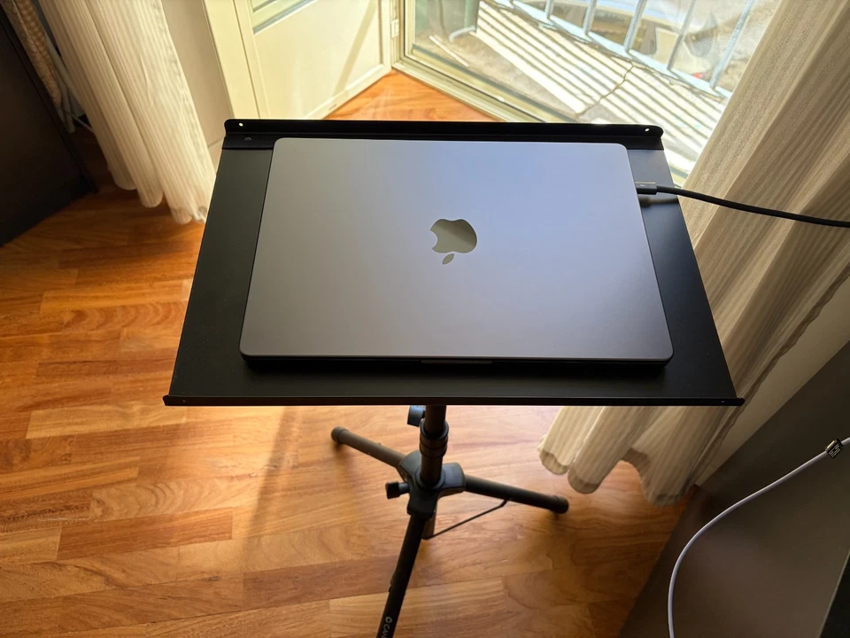 Apple MacBook Pro 14" M4 Pro · 48GB · 2TB, foto 2 di 5