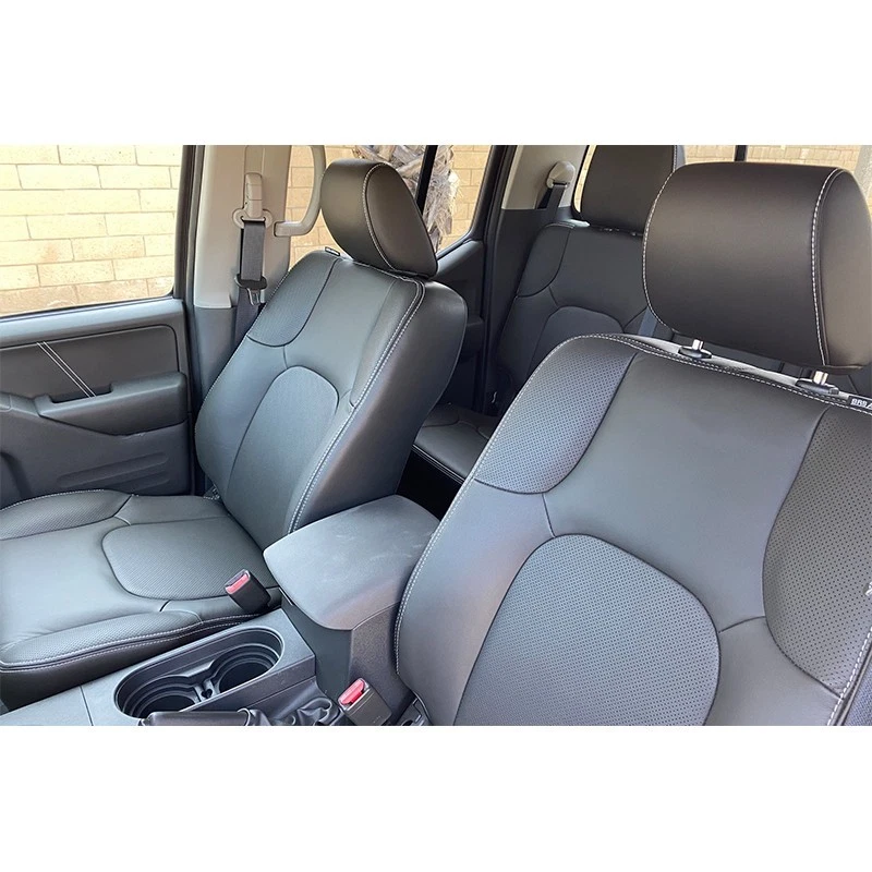 FUNDAS DE ASIENTO DE CUERO PERSONALIZADAS PARA CAMIONETA NISSAN FRONTIER 2005-2025 Foto 3 de 4