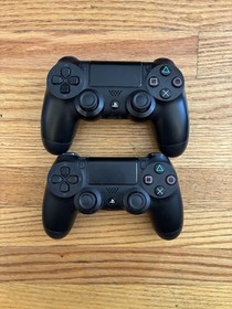 Sony Playstation 4 Slim PS4 CUH-2115B 1TB & 2 Controllers & Games - Version 8.03