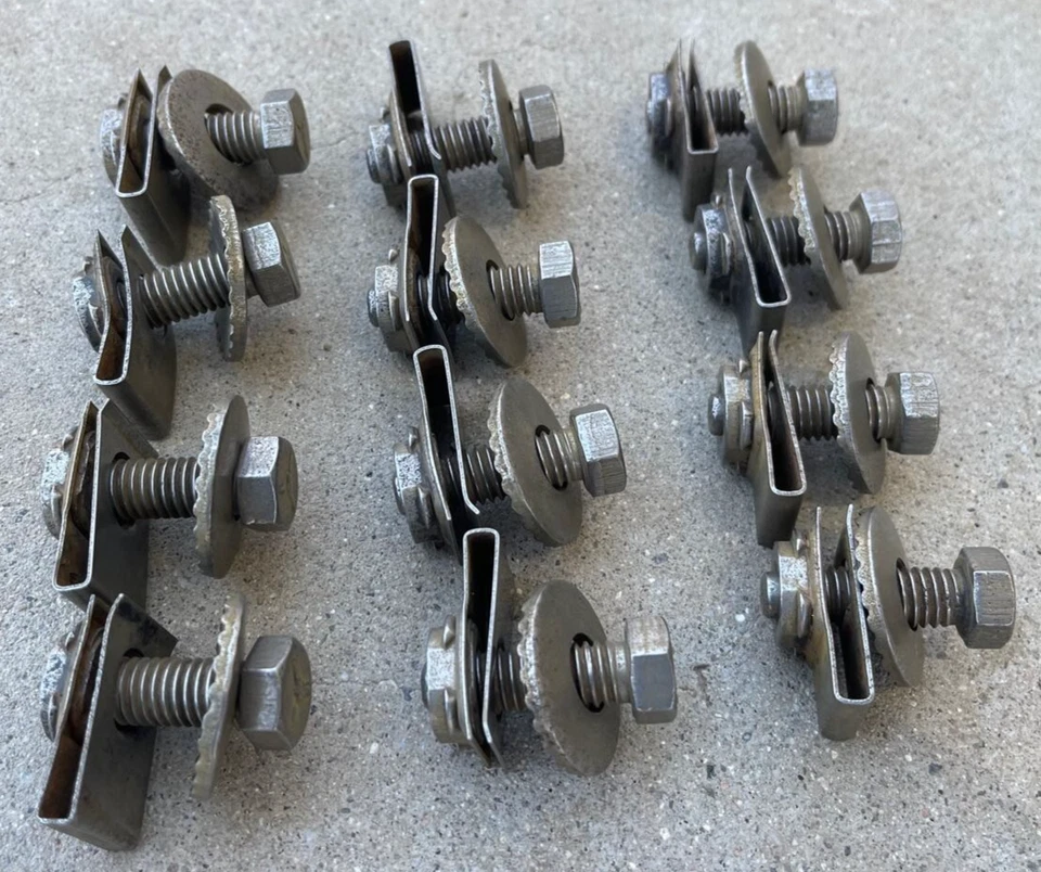 FORD THUNDERBIRD SUPORTE DE PARA-CHOQUE TRASEIRO TRASEIRO PORCAS PARAFUSOS ARRUELAS CLIPES 1967-1971 FABRICANTE DE EQUIPAMENTO ORIGINAL - Imagem 3 de 4