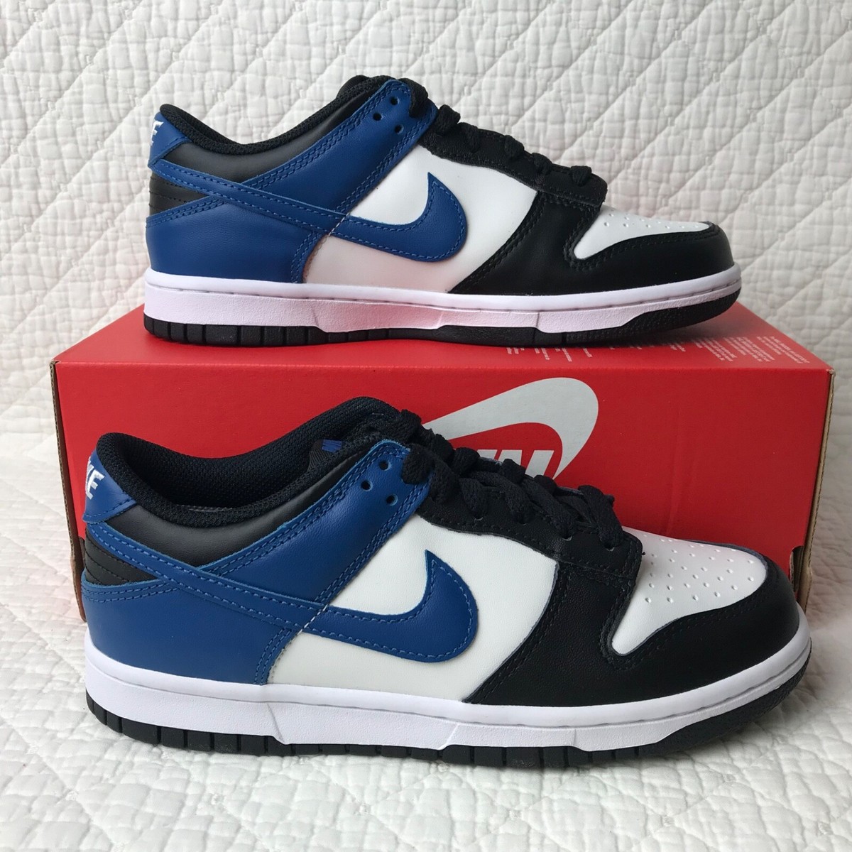 靴 NIKE DUNK LOW GS 23cm NIKE DUNK LOW GS WHITE/BLACK-WHITE（ナイキ ダンク LOW GS