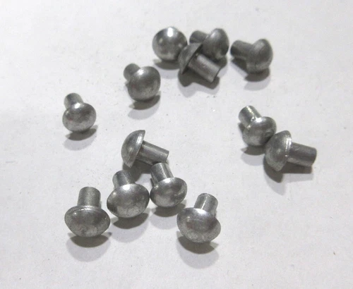 200 Pcs 1/8" x 3/16" Aluminum Round Head Solid Rivets