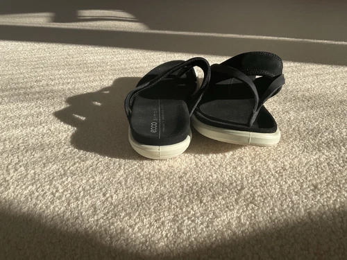 Sandalo nero Ecco Simpil taglia 39