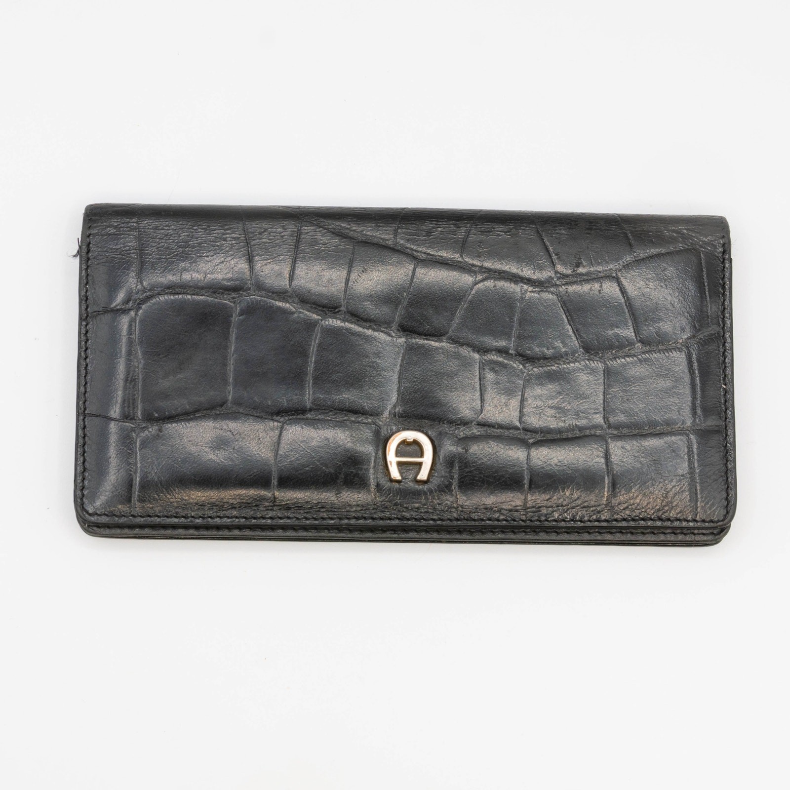Cartera sin asas larga Aigner Munich de cuero negra cocodrilo en relieve herradura Alemania