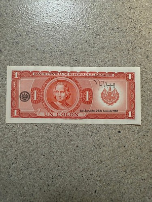 #ad El Salvador 1 Colon 1982. CLEAN NO FOLDS $25.00