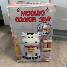 Vintage 92’ The Original ”MOOING” COW COOKIE JAR - NEW OPEN BOX