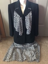 Le Suit Career Business 3pc Set Women's Size 10 Skirt Jacket Scarf Black GREAT
