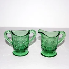 L.G. Wright Daisy and Cube Green Creamer & Sugar Set ~ Cute