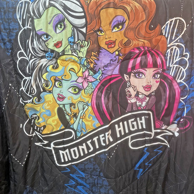 MONSTER HIGH Reversible Comforter Twin/Full 72x86 Franco 2013 - No Tag
