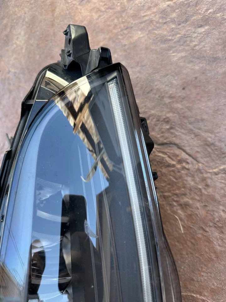 Leer 2020-2021-2022-2023 FARO DERECHO LINCOLN AVIATOR FULL LED OEM FOTO LOCAL Foto 3 de 4