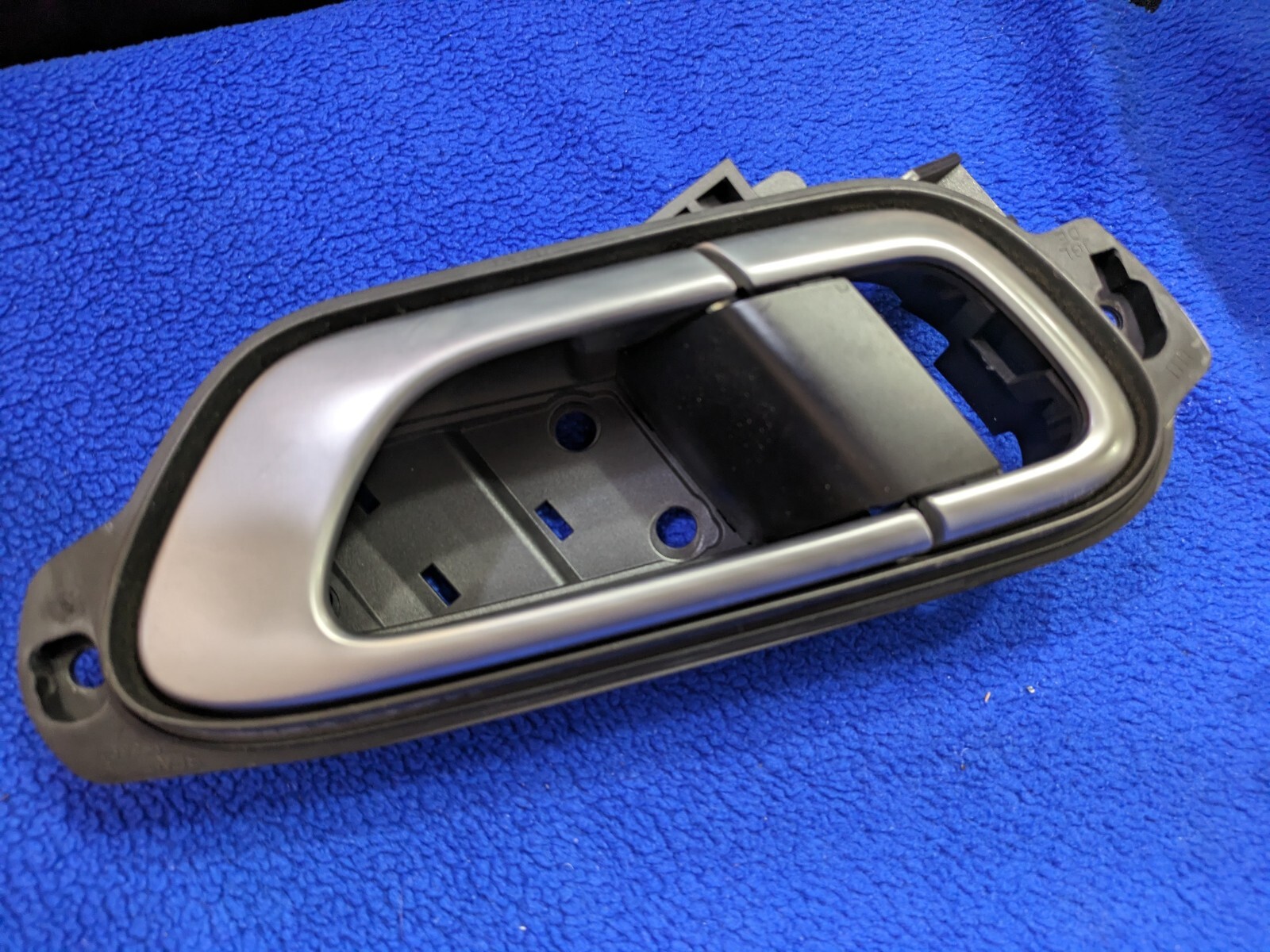 Bentley Flying Spur 06-12 Left Interior Door Handle OEM front rear
