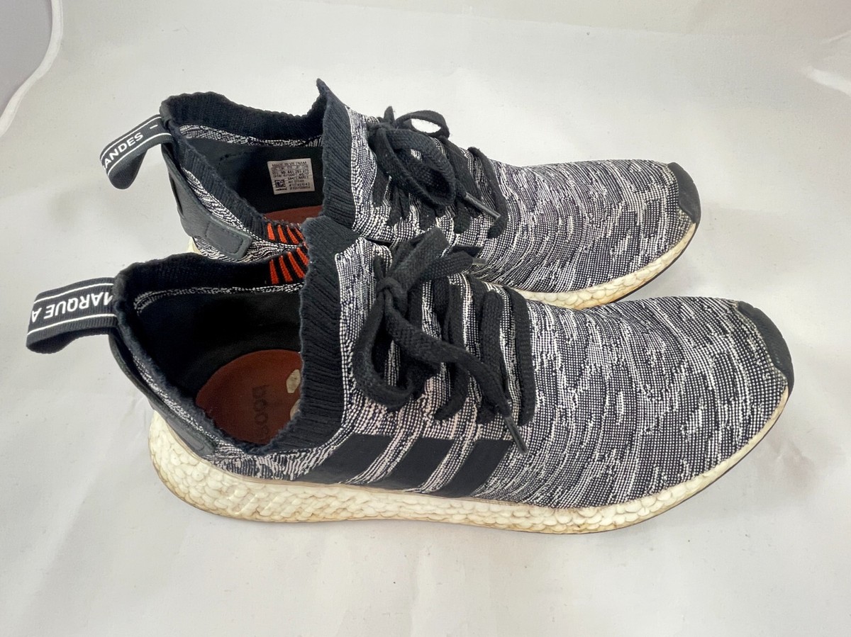 adidas gazelle silver green womens Adidas NMD R2 Primeknit Black White Future Harvest
