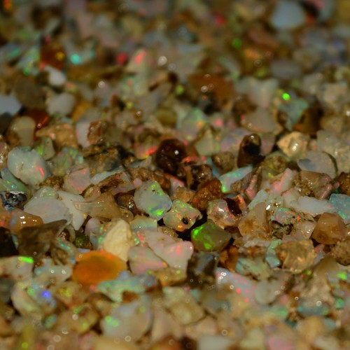 25 gms Natural Ethiopian Opal Unpolished Loose Gemstone Rough Lot 1-3mm aproxx - Picture 11 of 19