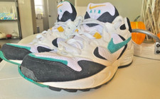 Vintage 1996 Nike Running Shoes 104069-131 Size 9 Air Max Windrunner Teal Yellow