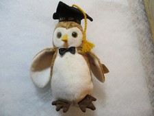 Beanie Baby Owl.  Class of 00.   Never played with.