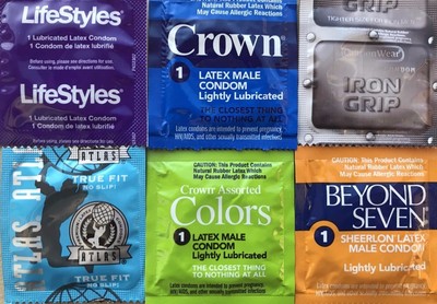 Small Snugger Fit Condoms - Choose Your Style & Packs | eBay