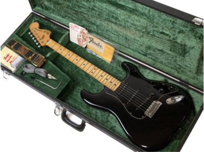 Fender USA Stratocaster 純正ケース付き Electric Guitar Fender USA 1979 Stratocaster Vintage 1979