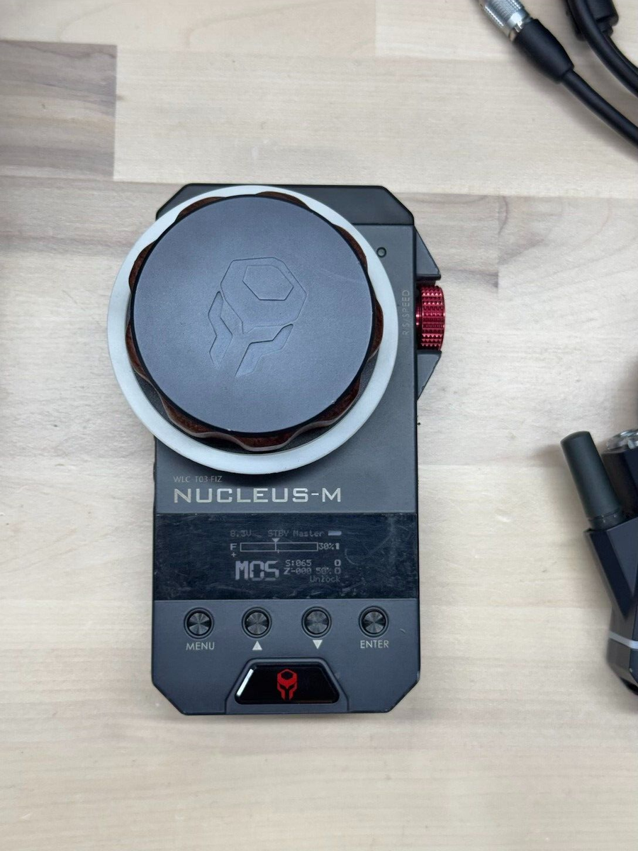 Tilta Nucleus-M: Wireless Lens Control System - Black (WLC Tilta Nucleus-M: Wireless Lens Control System - Black (WLC