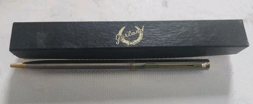 Vintage Garland Pen