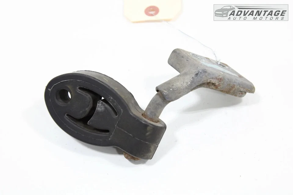 MITSUBISHI OUTLANDER SPORT 2011-24 SILENCIADOR TRASERO DERECHO TUBO AISLADOR SUSPENSIÓN OEM Foto 4 de 4