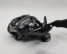 Daiwa Steez A TW 1016SH Baitcast Reel Right Hand from Japan