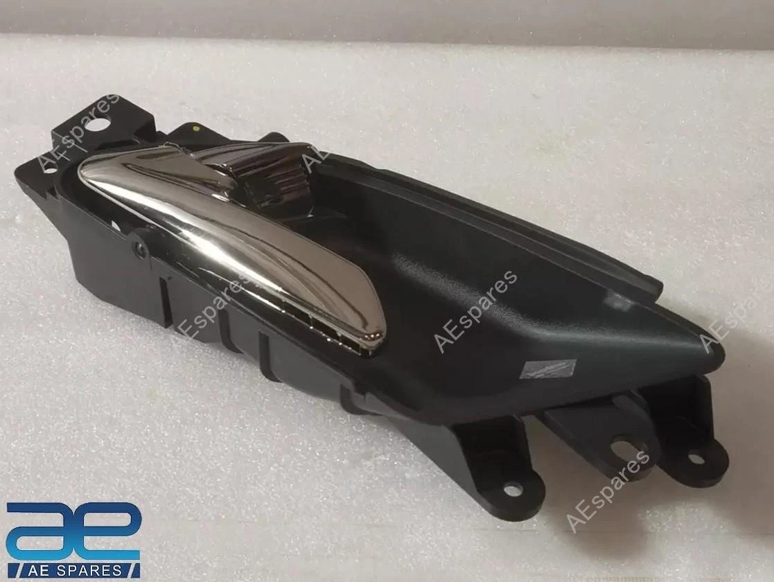 Interior Rear Door Handle Assy LH For Mahindra XUV700 2024-2025 0114DW601751N view 3
